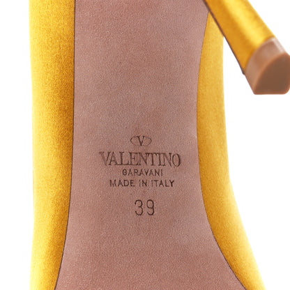 Valentino Garavani Satin Crystal One Stud 100mm Pumps 39 Gold Golden Shadow 6 of 9