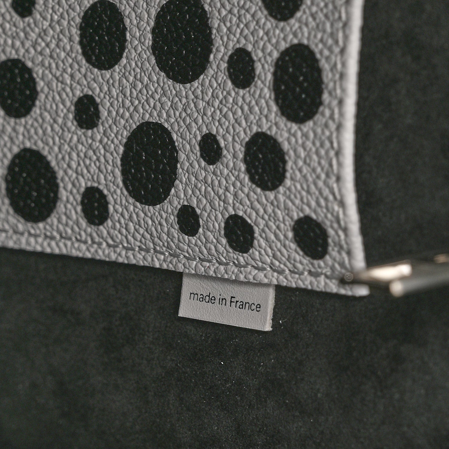 Louis Vuitton Monogram Kusama Dots Onthego MM Black White 7 of 10