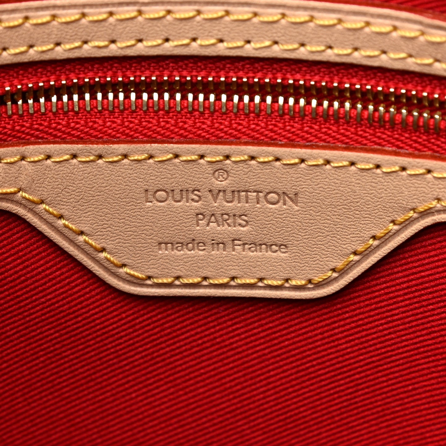 Monogram Carry It