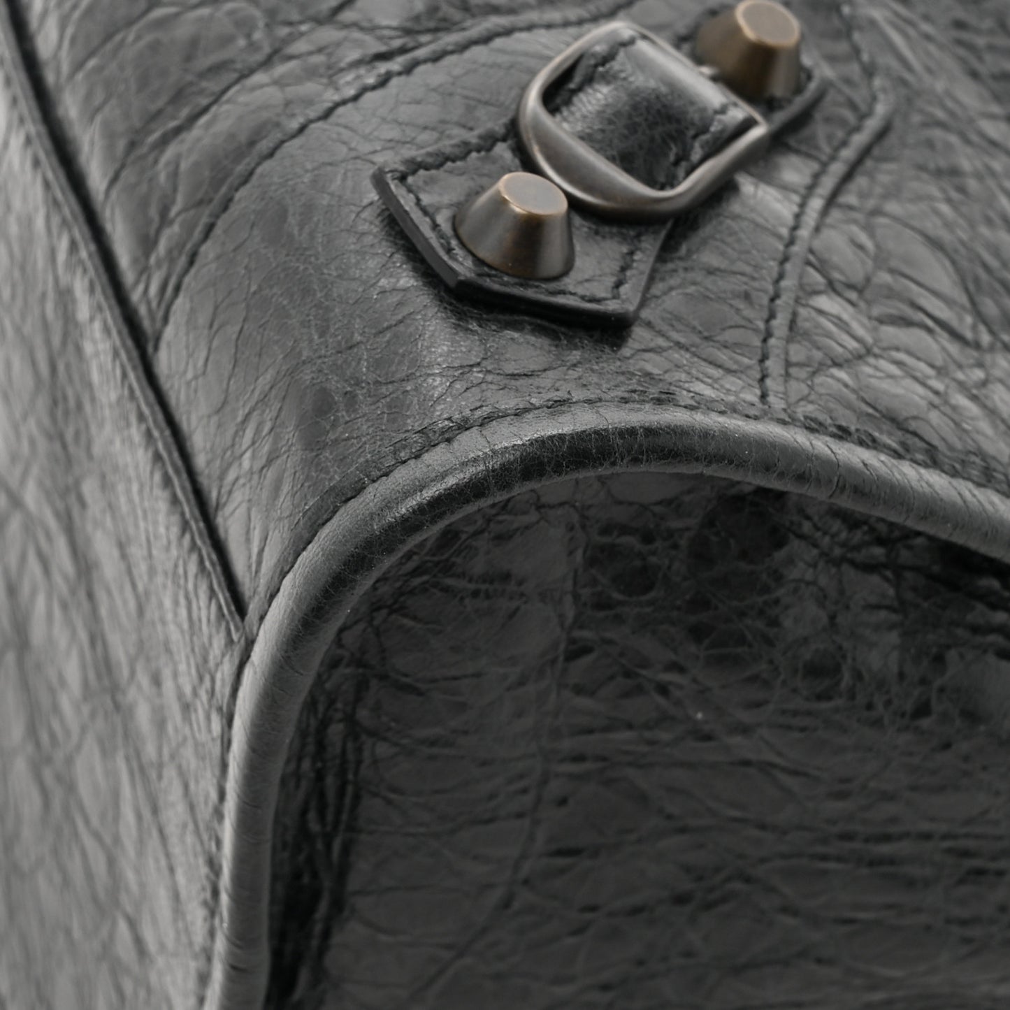 Agneau Classic Hardware City Black