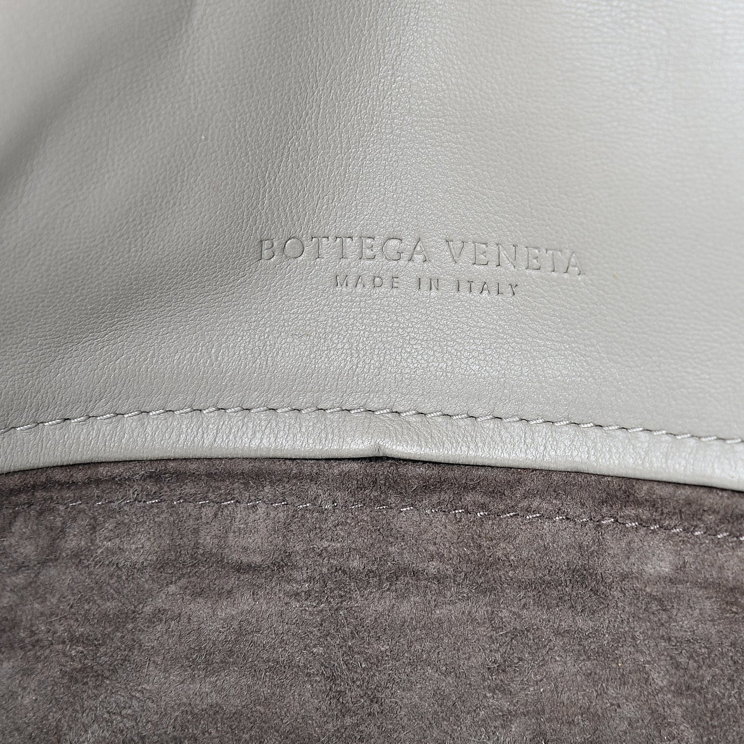 Nappa Intrecciato Small Messenger Flap Mink