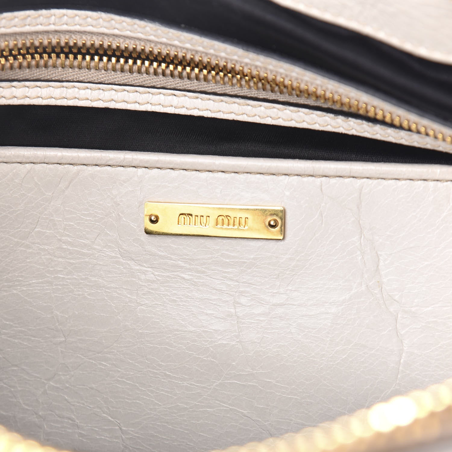 Miu Miu Vitello Shine Zip Tote Talco 9 of 14