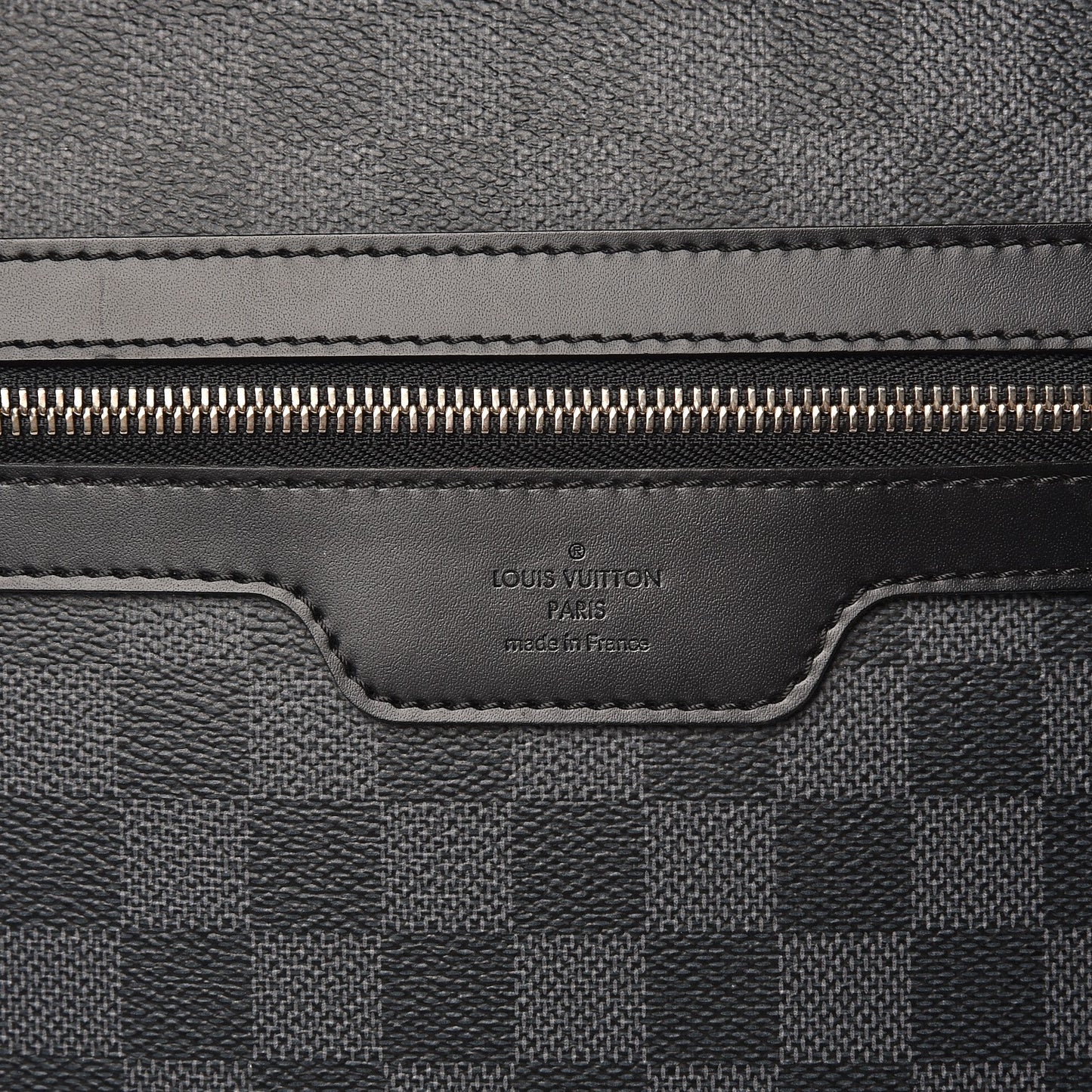 Damier Graphite Pilot Case