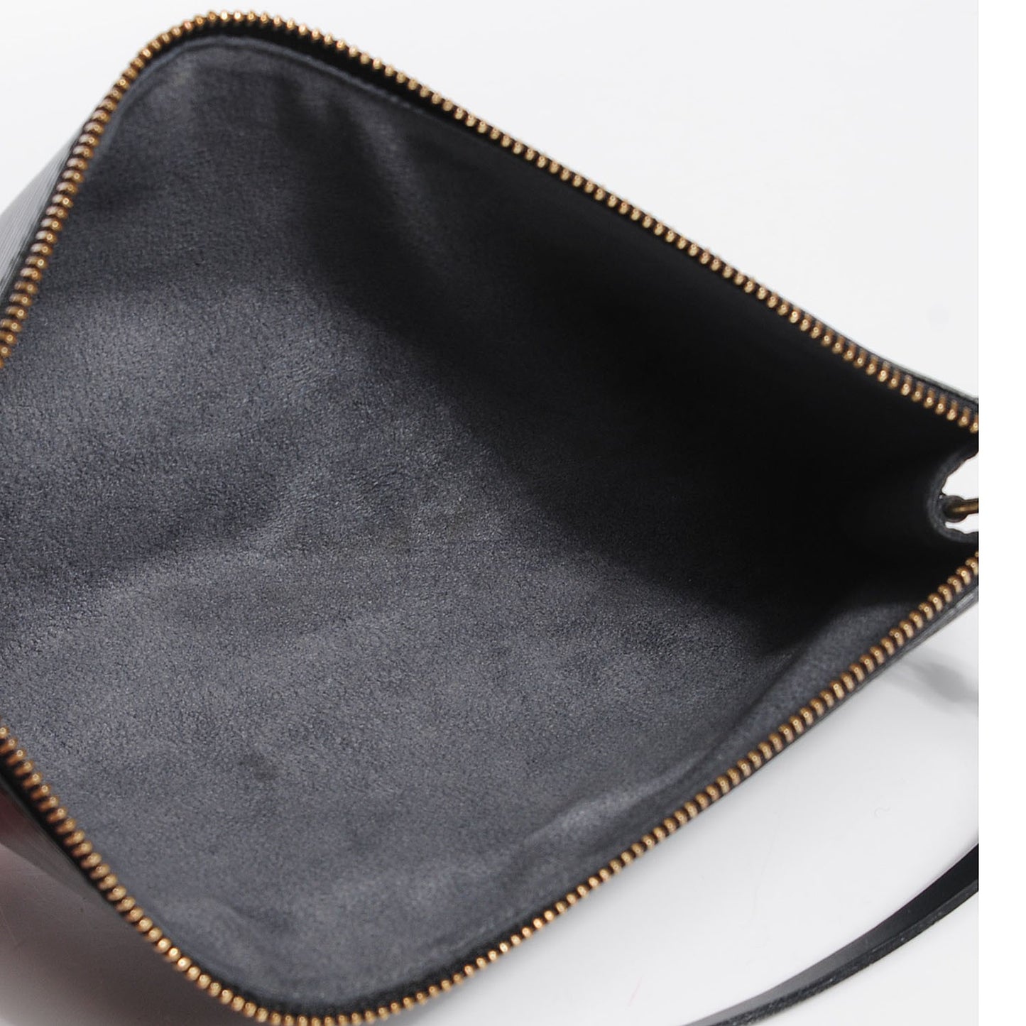 Epi Pochette Accessories 24 Black