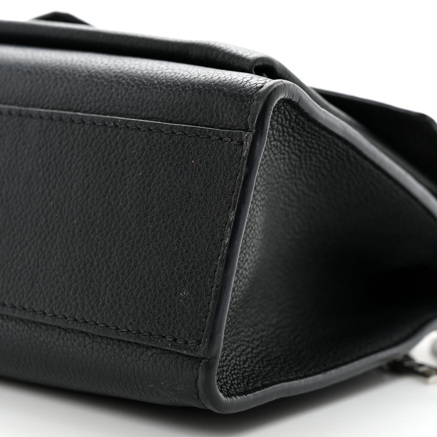 Soft Calfskin Mylockme Chain Bag BB Black