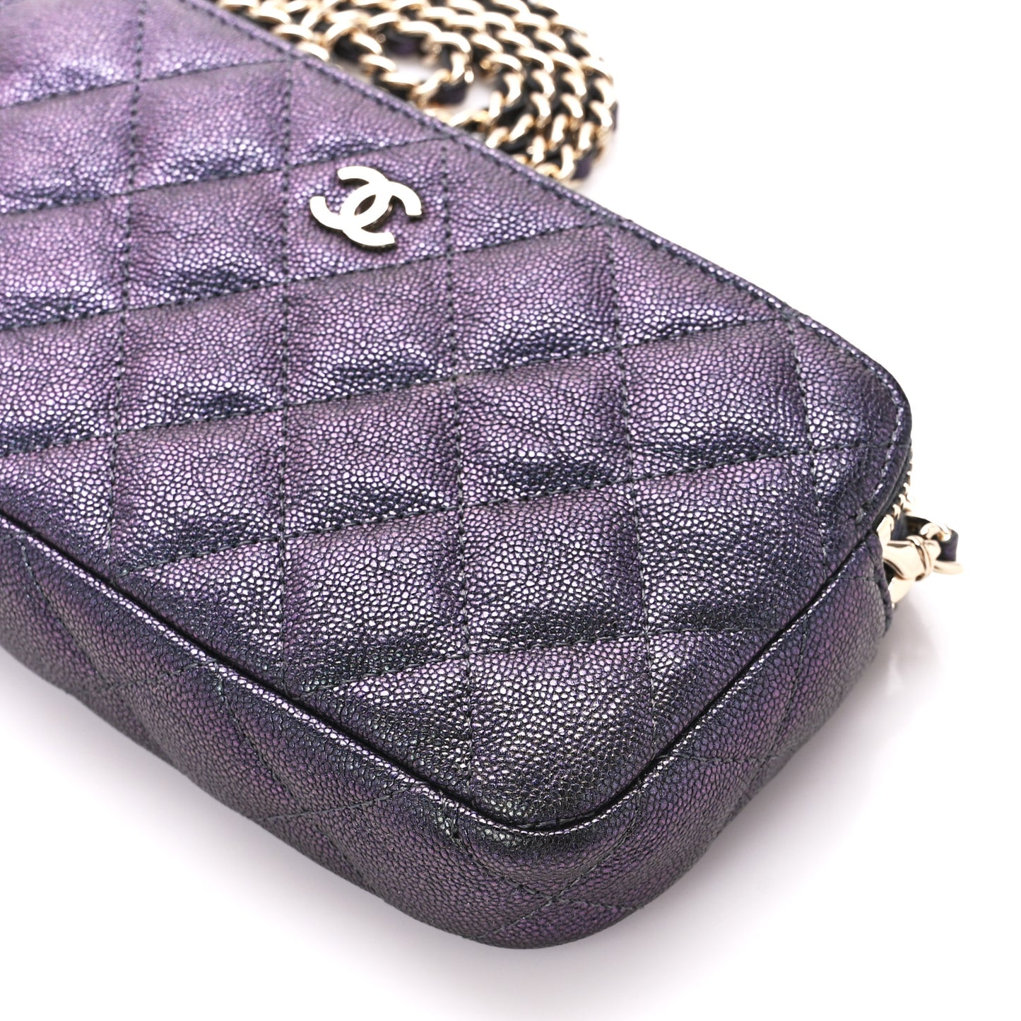 Iridescent Caviar Quilted Small Clutch With Chain Black