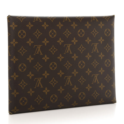 Louis Vuitton X VISIONAIRE Monogram 18 Fashion Special Book 3 of 10