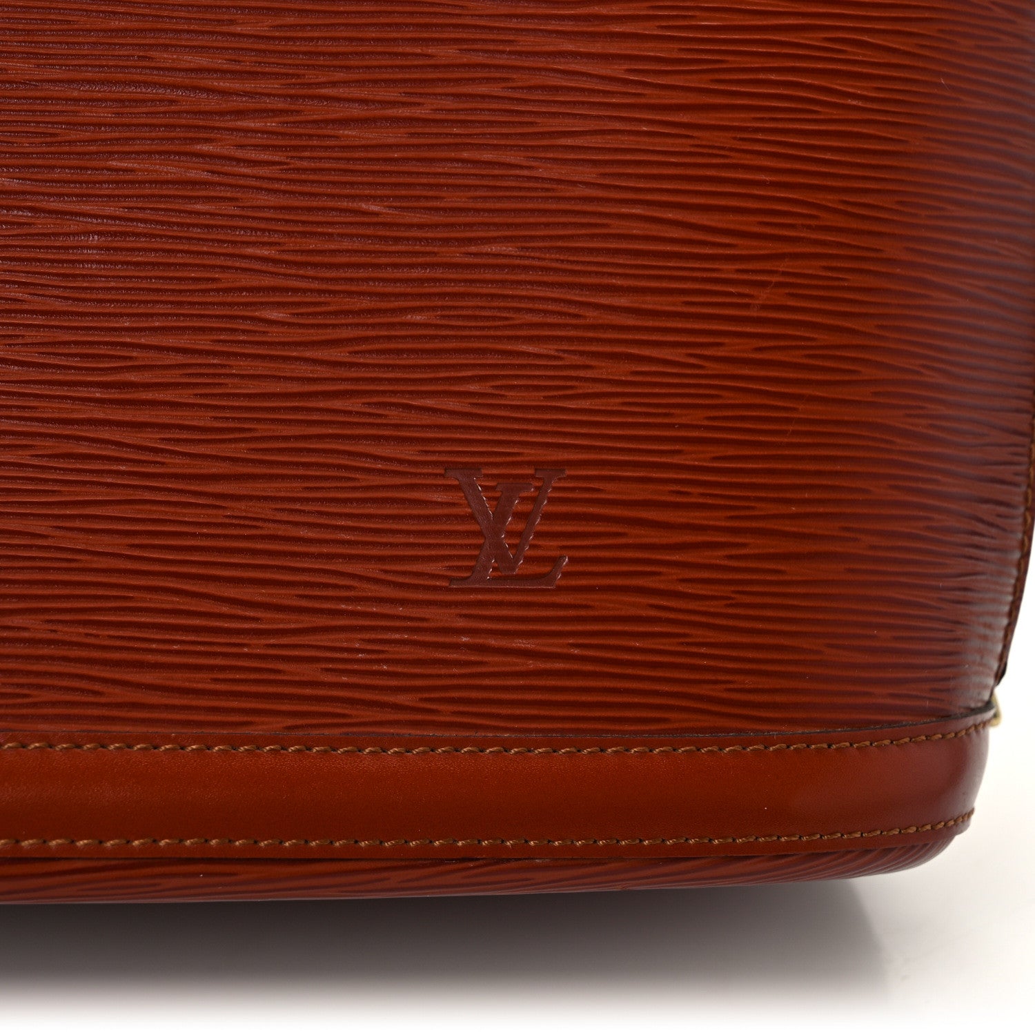 Louis Vuitton Epi Lussac Kenyan Fawn 10 of 10