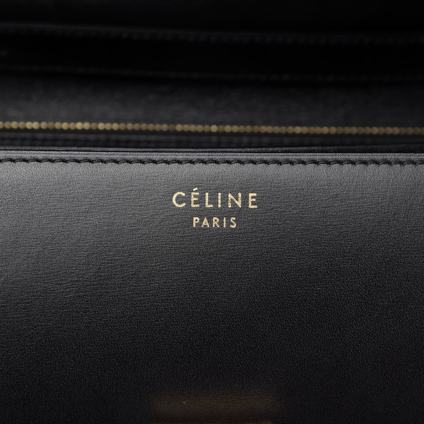 Box Calfskin Medium Classic Box Flap Bag Black