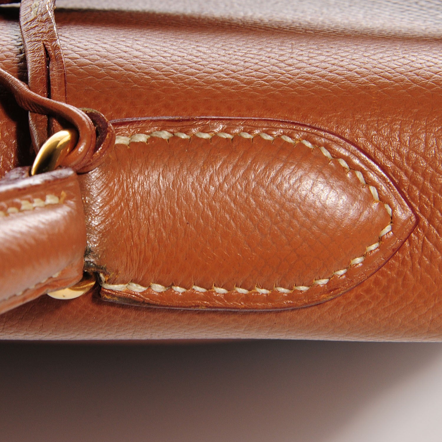 Hermes Courchevel Kelly Sellier 35 Gold 11 of 27