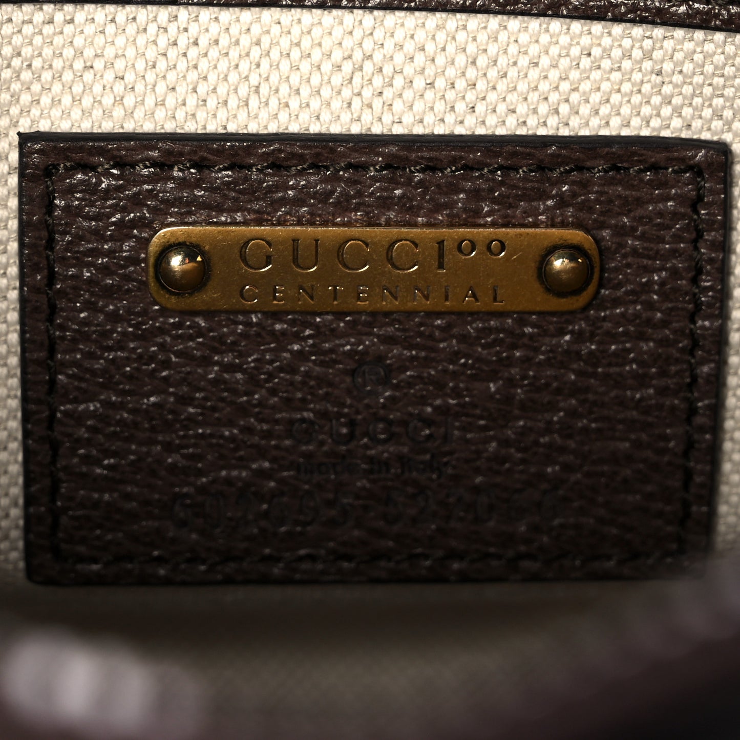 Textured Dollar Calfskin Gucci 100 Aria Belt Bag 100 40 New Acero Multicolor