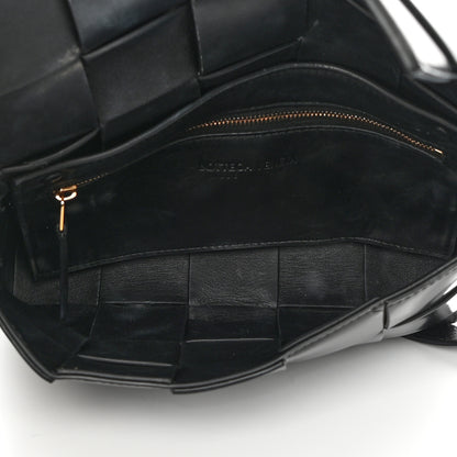 Bottega Veneta Patent Maxi Intrecciato Cassette Crossbody Bag Black 4 of 11