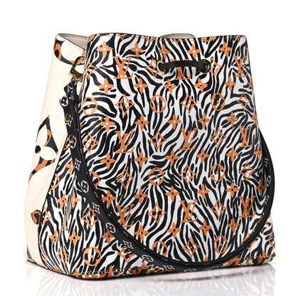 Louis Vuitton Monogram Giant Jungle NéoNoé Ivory 2 of 4