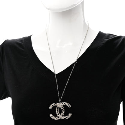 Chanel Large Baroque CC Necklace Silver 2 of 6