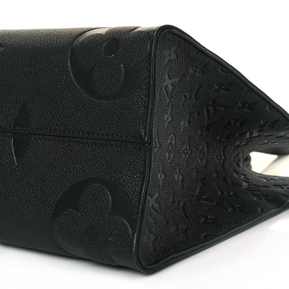 Louis Vuitton Empreinte Monogram Giant Onthego MM Black 8 of 8