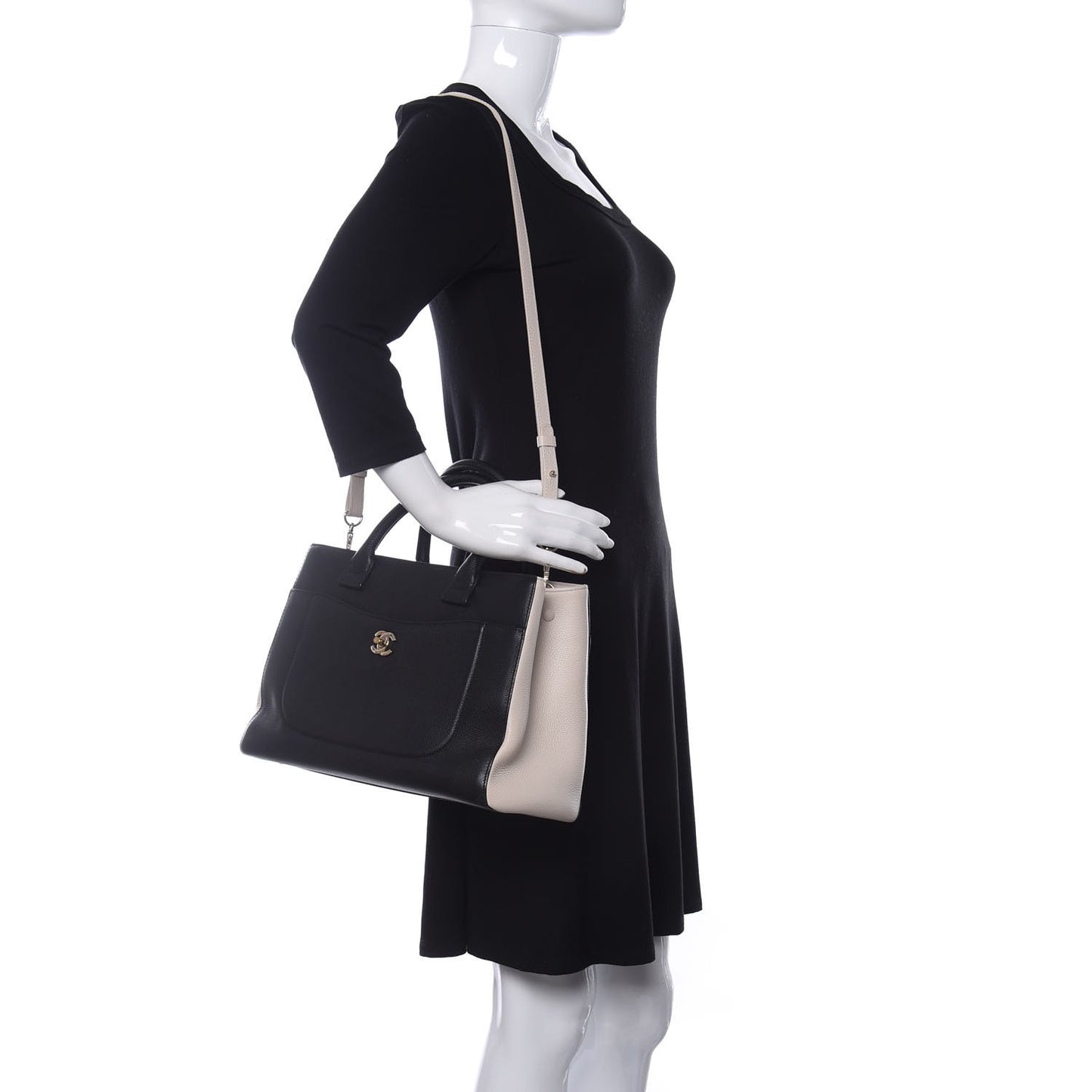 Grained Calfskin Small Bi-Color Neo Executive Shopper Tote Black Beige