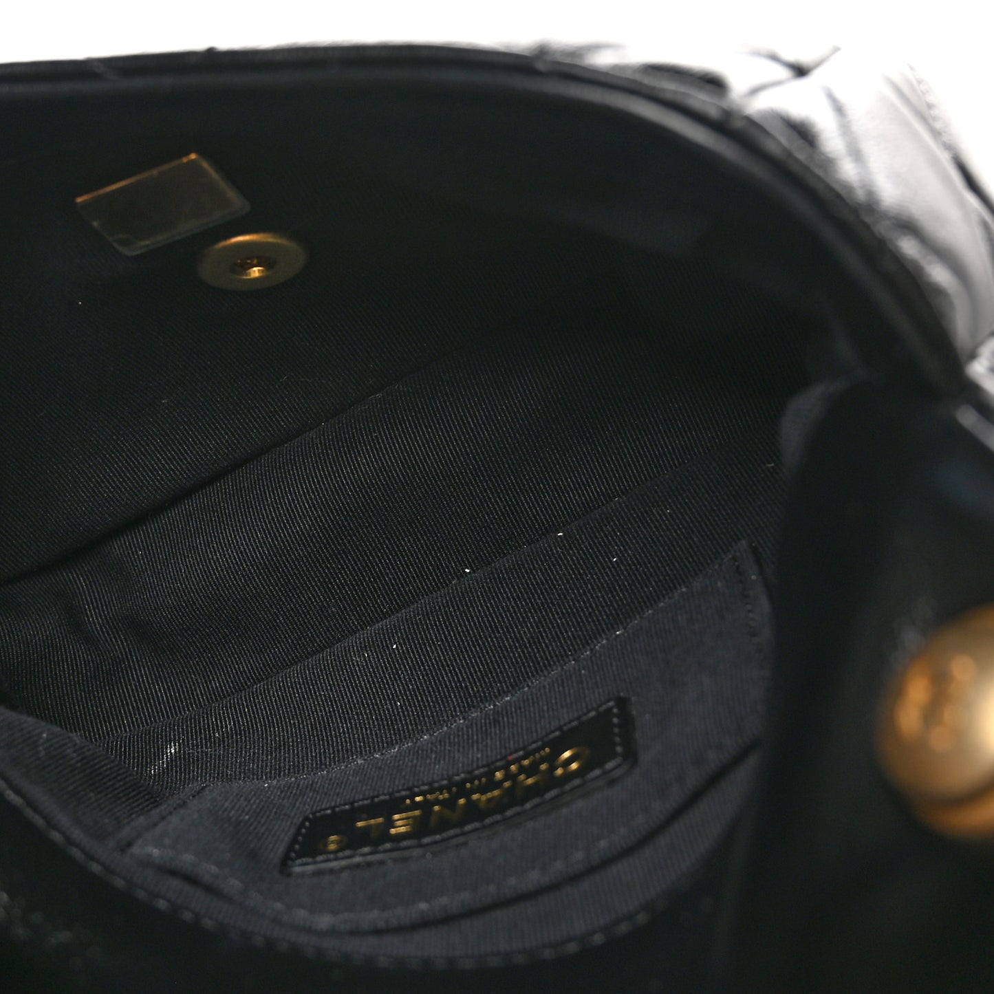 Lambskin Quilted Mini Lacquered Chain Flap Black