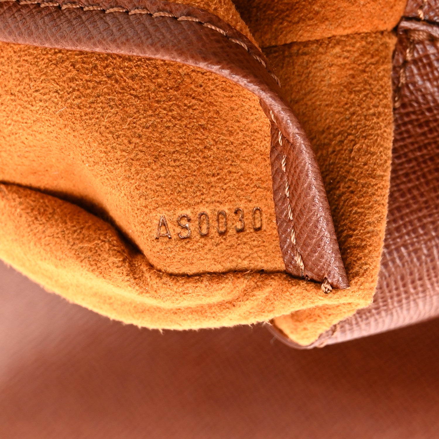 Louis Vuitton Monogram Musette Salsa 7 of 10