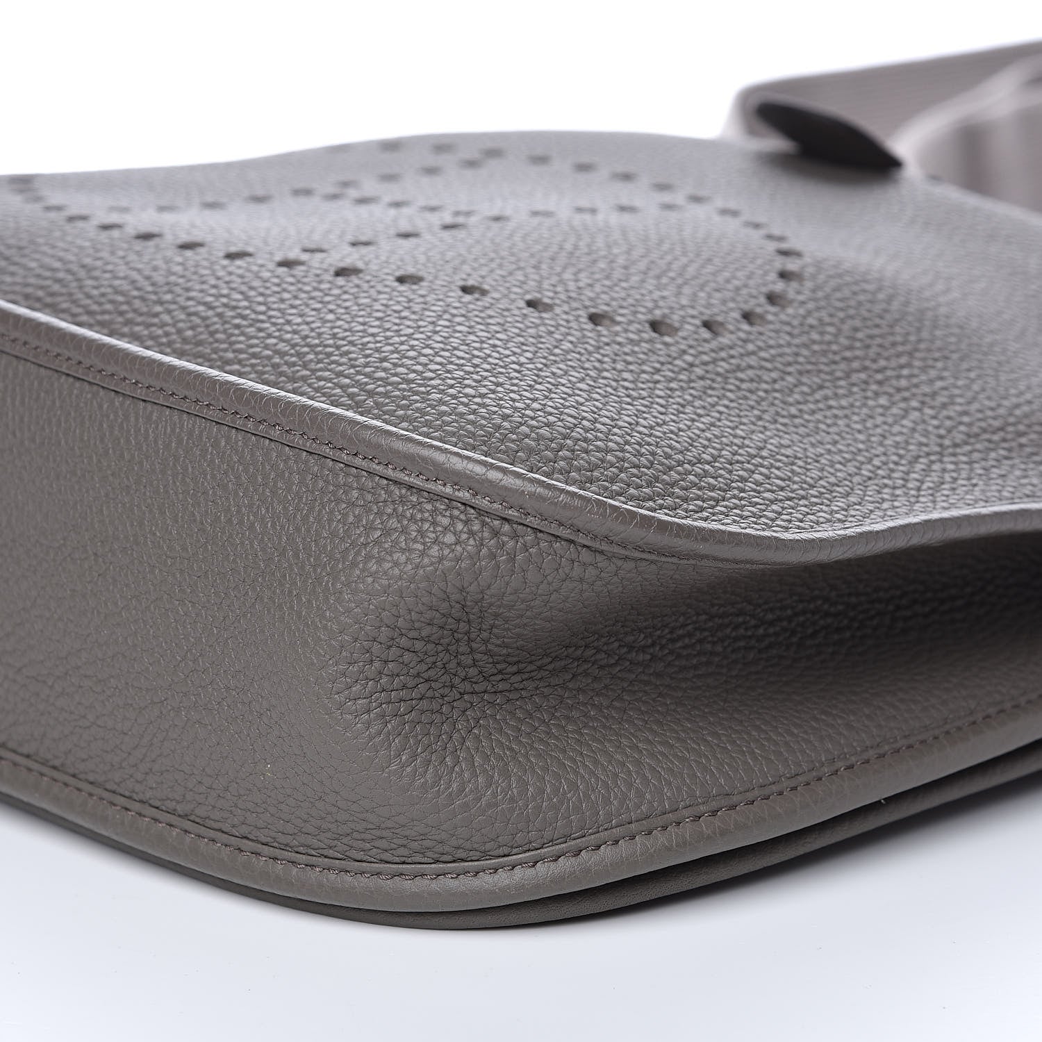 Hermes Taurillon Clemence Evelyne III GM Etain 9 of 10