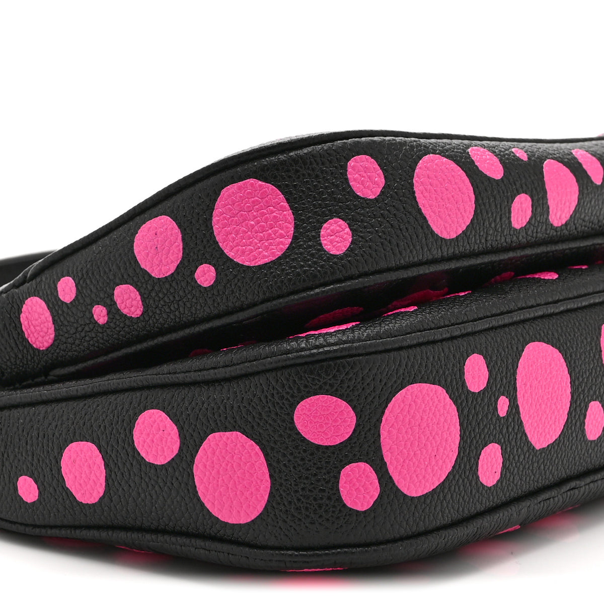 LV X YK Empreinte Multi Pochette Accessories Black Fuchsia