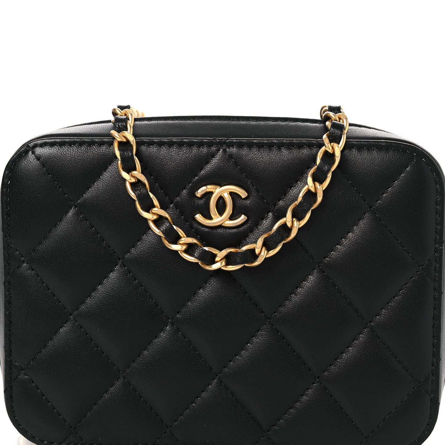 Lambskin Quilted CC Pearl Crush Camera Case Black