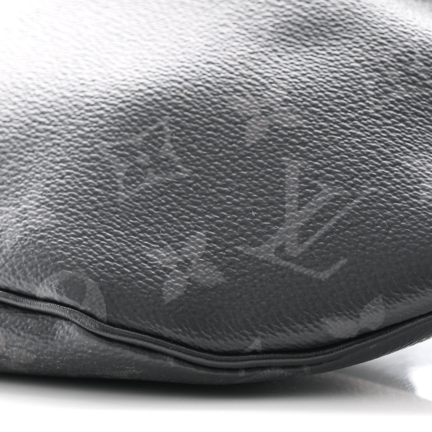 Louis Vuitton Monogram Eclipse Discovery Bumbag 10 of 10