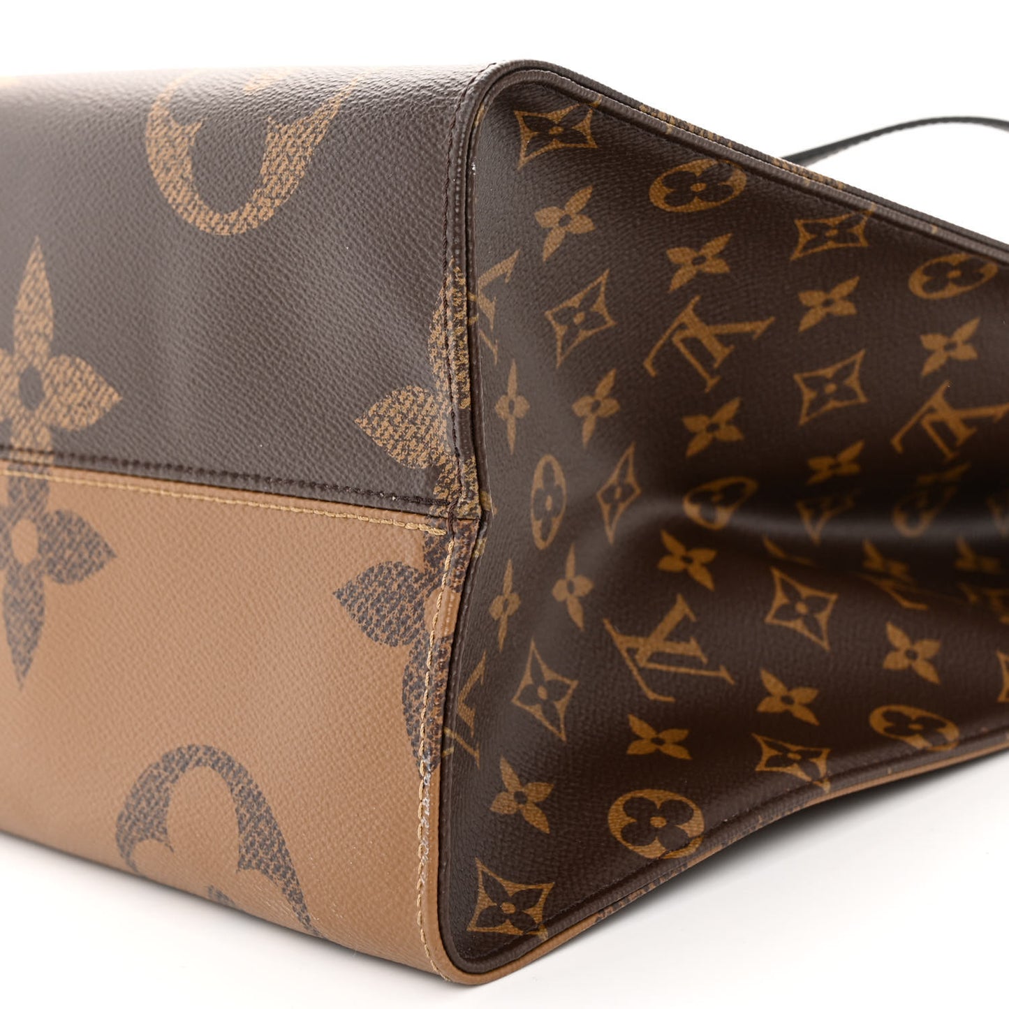 LOUIS VUITTON Reverse Monogram Giant Onthego GM