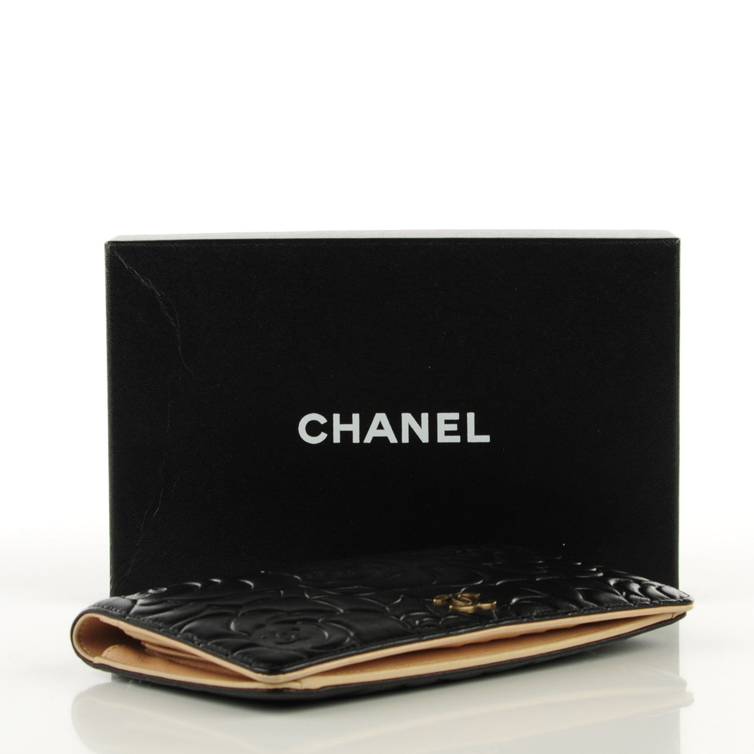 Chanel Lambskin Camellia Embossed Yen Wallet Black 5 of 8