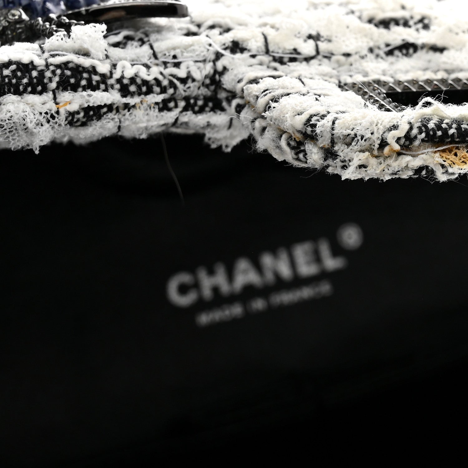 Chanel Tweed Garden Party 2.55 Reissue 225 Flap White Multicolor 11 of 12