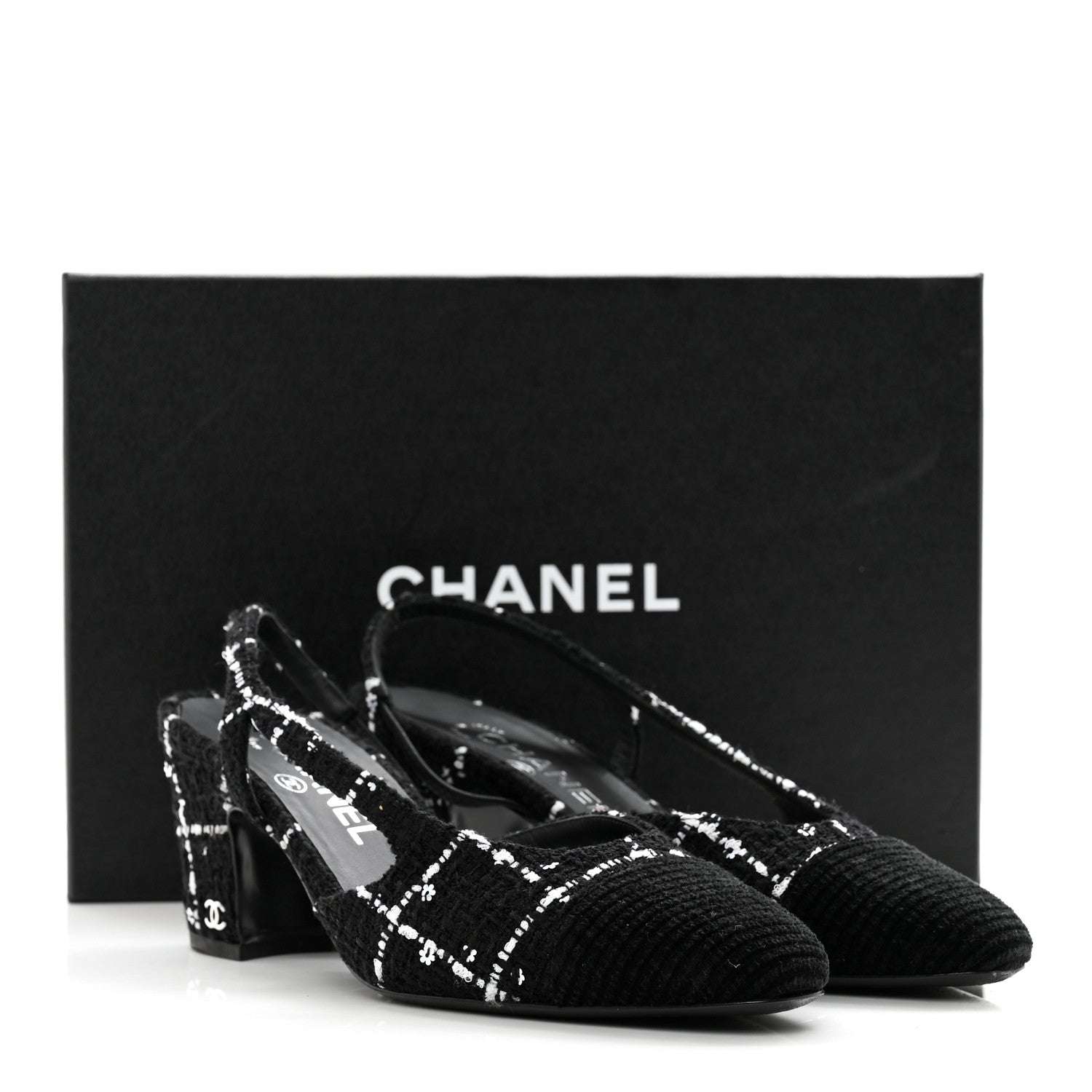 Chanel Tweed Sequins Corduroy Cap Toe CC Slingback Pumps 38 Black White 14 of 14