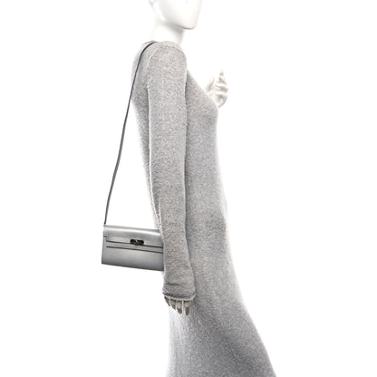 Hermes Metallic Chevre Chamkilight Kelly Wallet To Go Argent 2 of 13