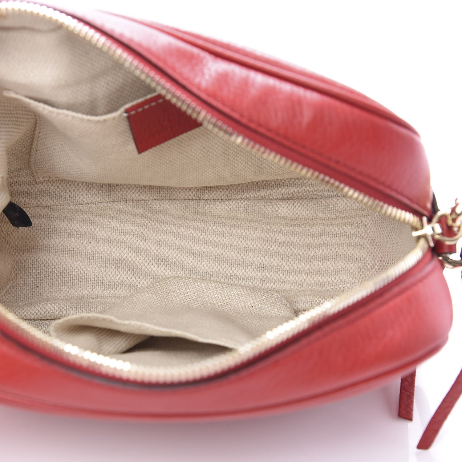 Gucci Pebbled Calfskin Small Soho Disco Bag Tabasco Red 5 of 13
