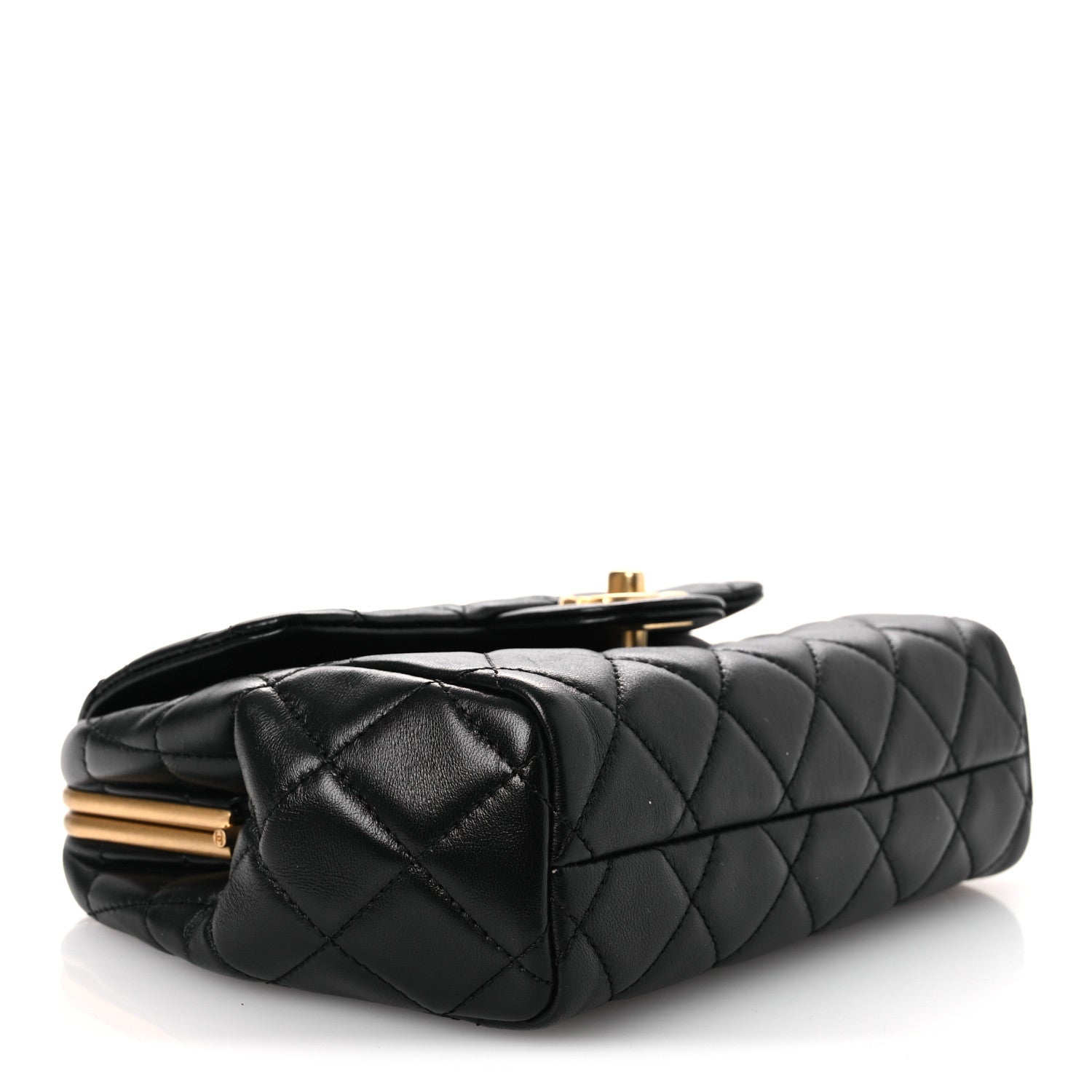 Chanel Lambskin Quilted Kisslock Flap Black 4 of 11