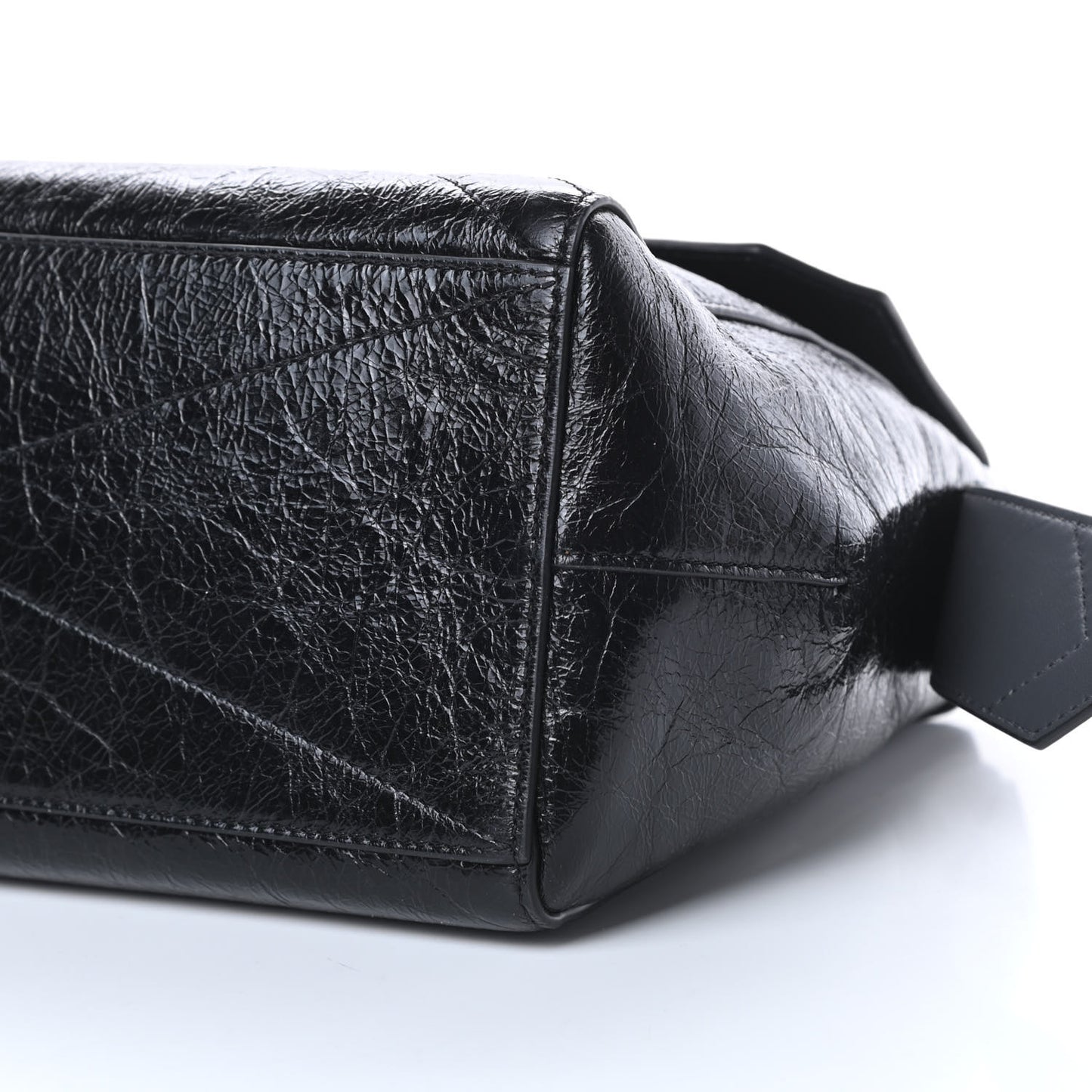 Creased Patent Calfskin Medium ID Flap Black