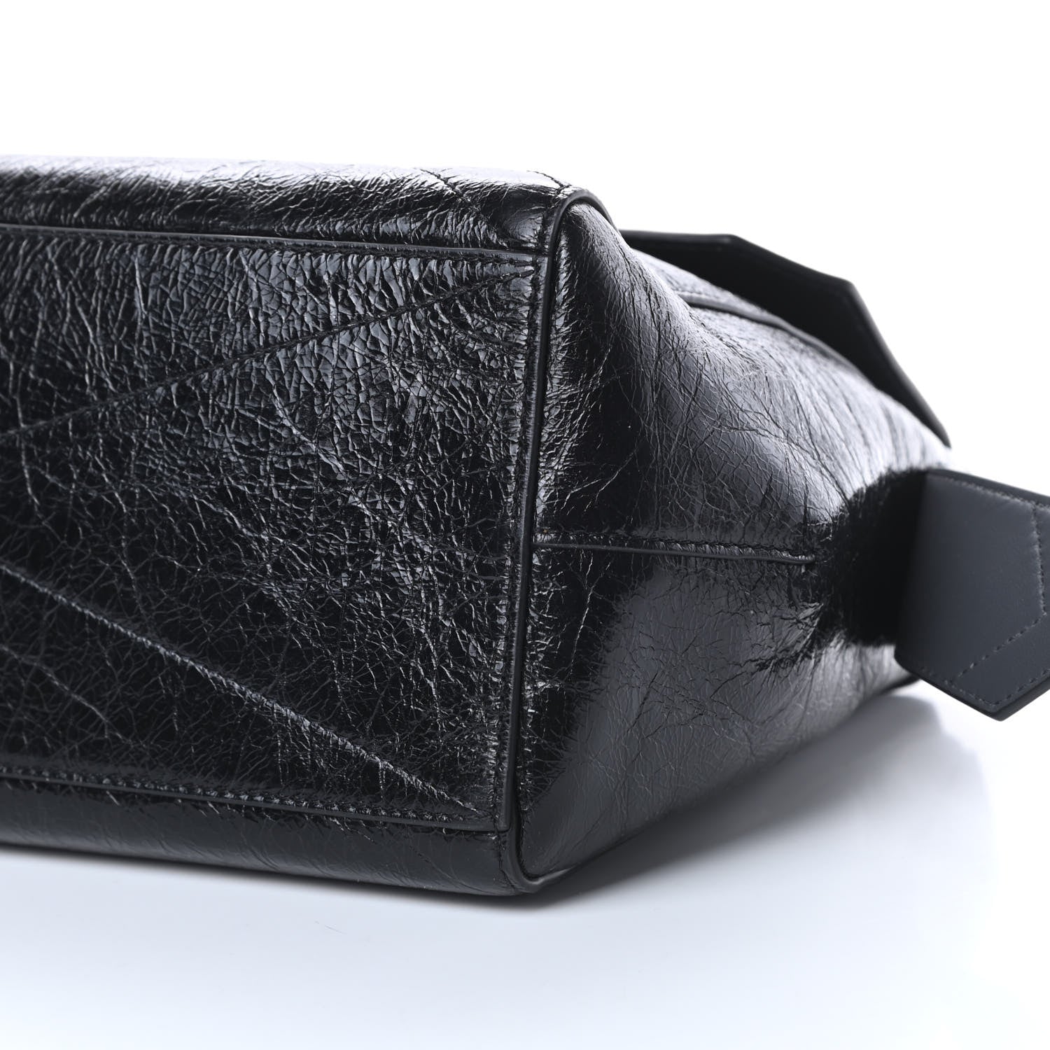 Givenchy Creased Patent Calfskin Medium ID Flap Black 9 of 10