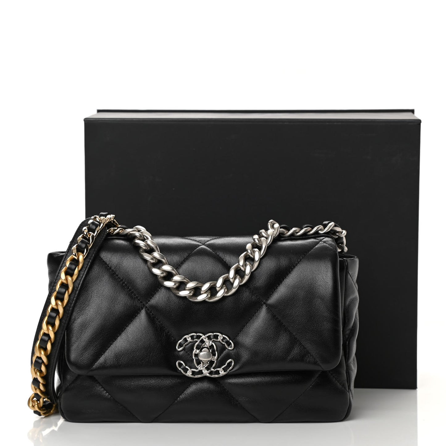 Lambskin Quilted Medium Chanel 19 Flap Black