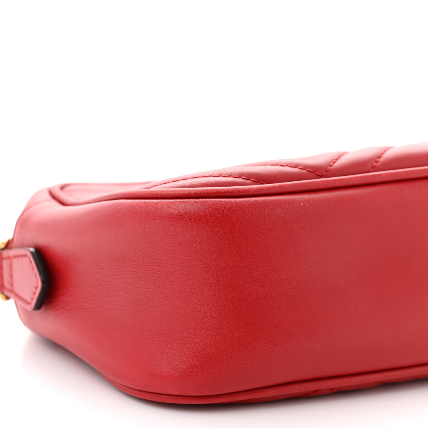 Calfskin Matelasse Small GG Marmont Chain Shoulder Bag Hibiscus Red