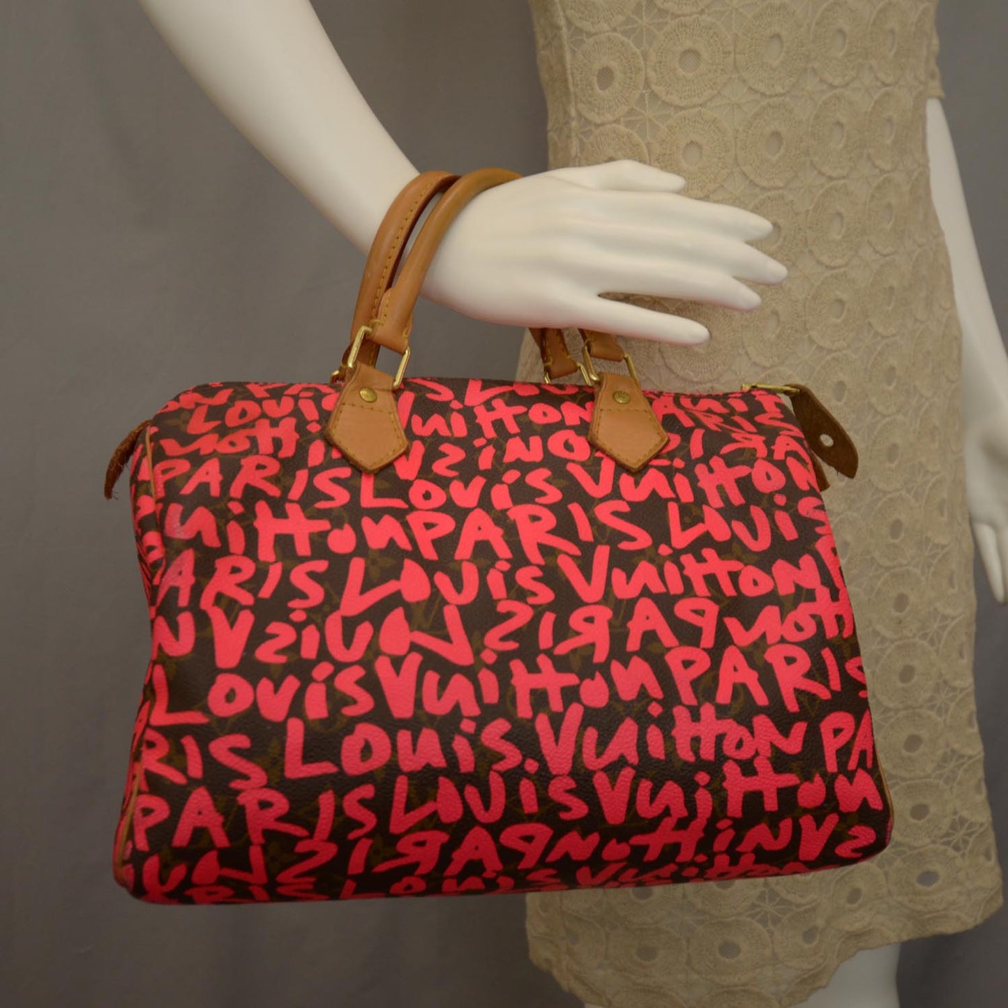 Monogram Graffiti Speedy 30 Fuchsia