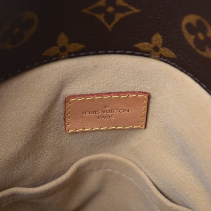 Louis Vuitton Monogram Artsy MM 6 of 11
