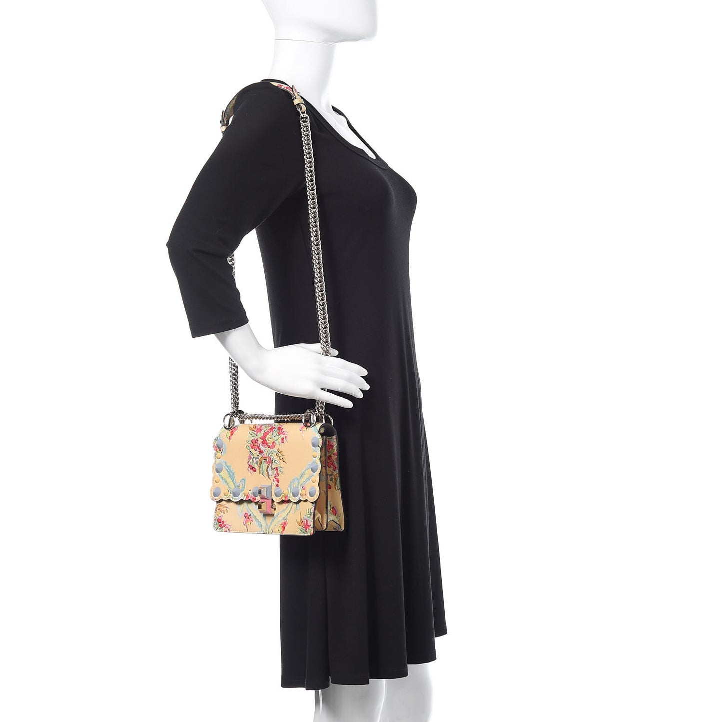 Vitello Marie Antoinette Print Scalloped Mix Studded Small Kan I Shoulder Bag Panna Multicolor