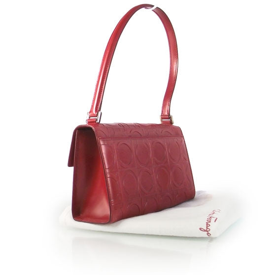 FASHIONPHILE SALVATOREFERRAGAMOSignatureLeatherRedBag 3 of 3