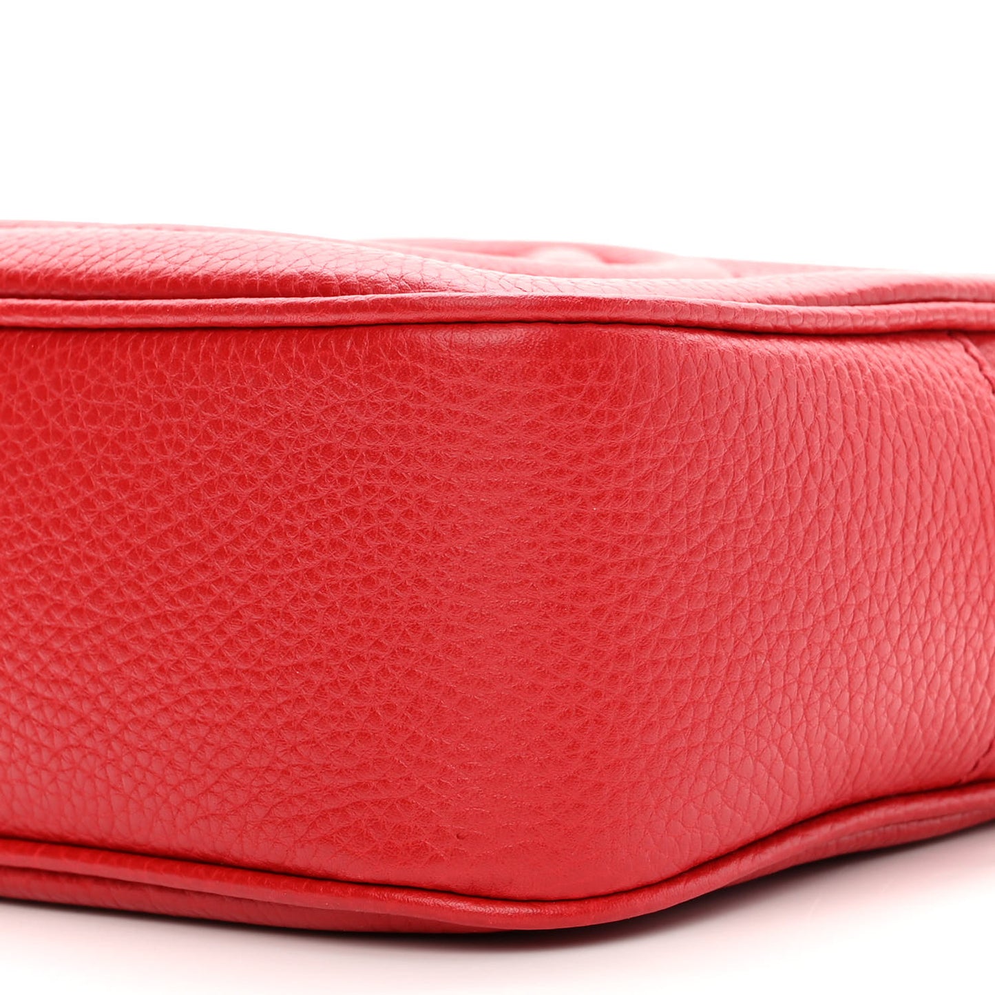 Pebbled Calfskin Small Soho Disco Bag Tabasco Red
