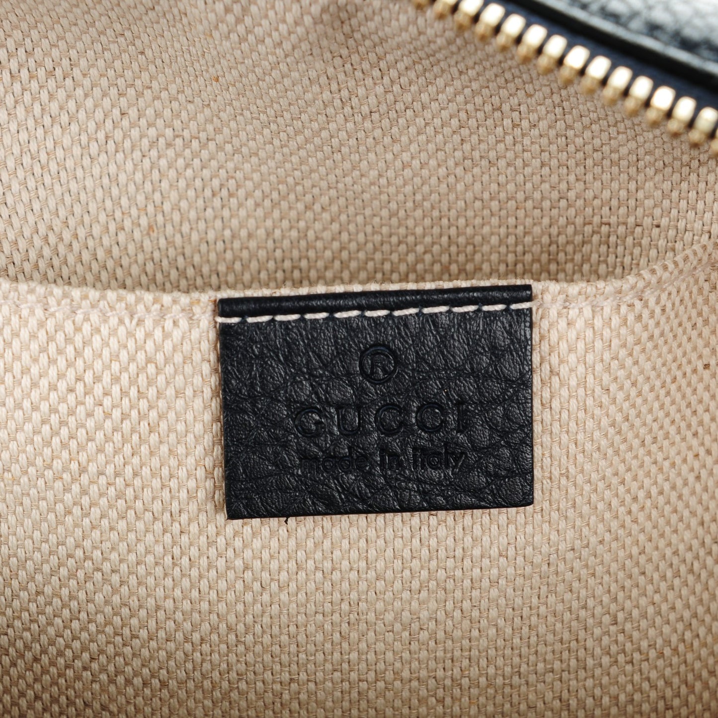 Pebbled Calfskin Small Soho Disco Bag Blue