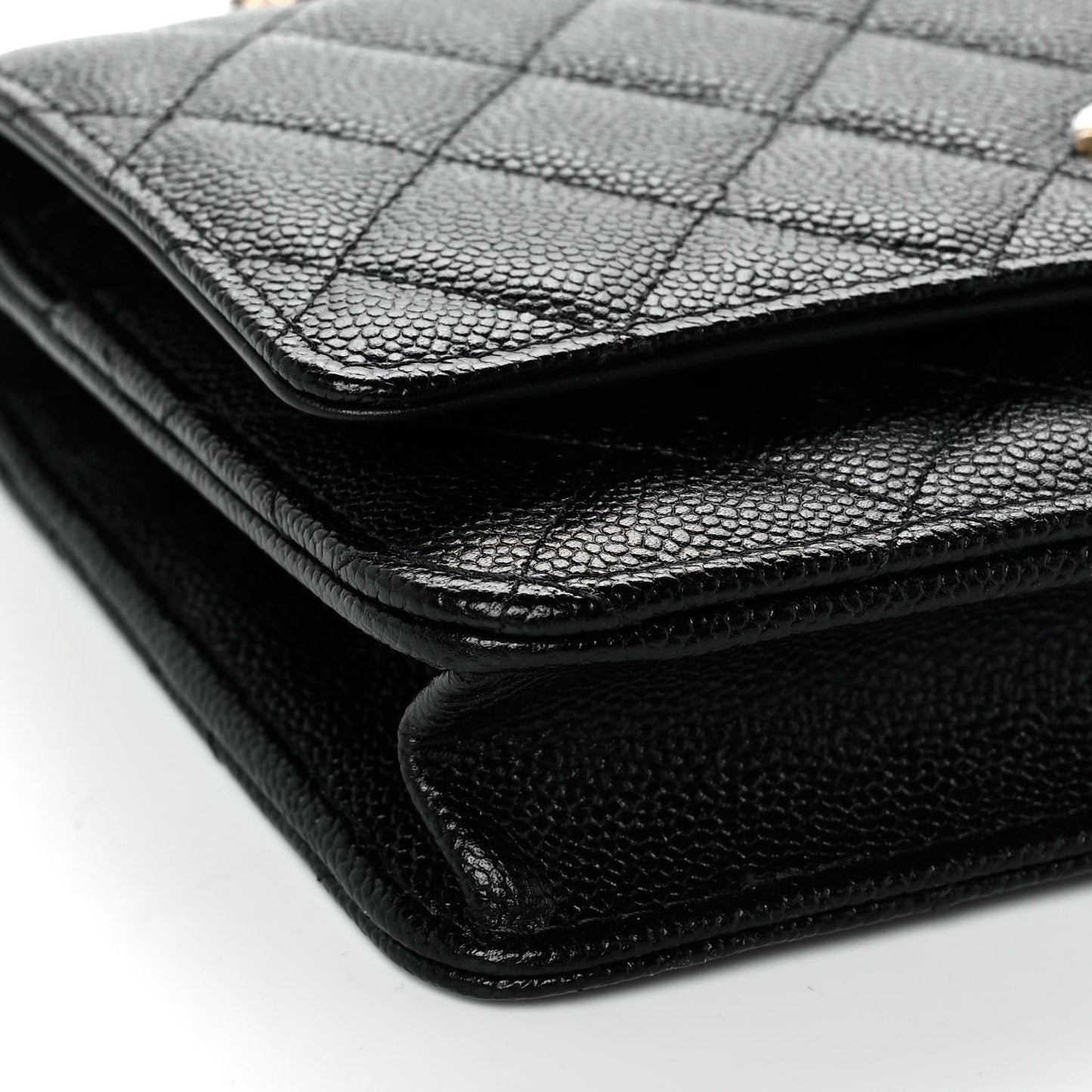 Shiny Caviar Quilted Pick Me Up Wallet On Chain WOC Black