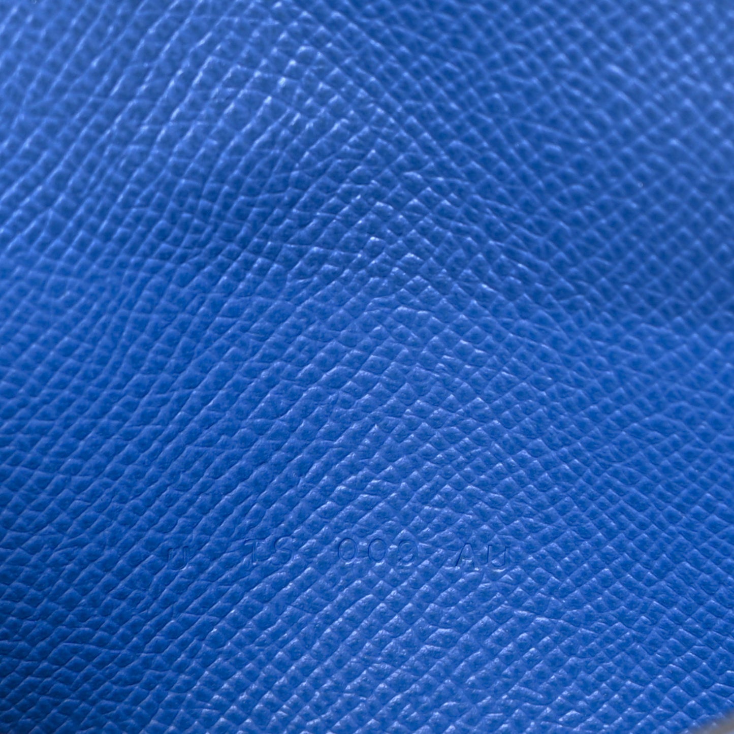 Epsom Kelly Pocket Compact Wallet Bleu Royal