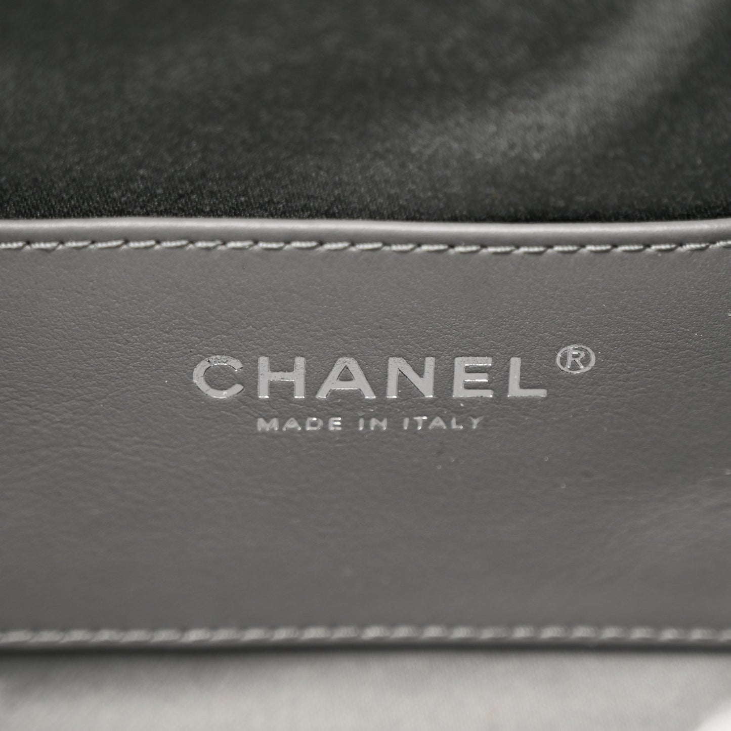 Metallic Caviar Quilted Mini Chanel 25 Handbag Anthracite