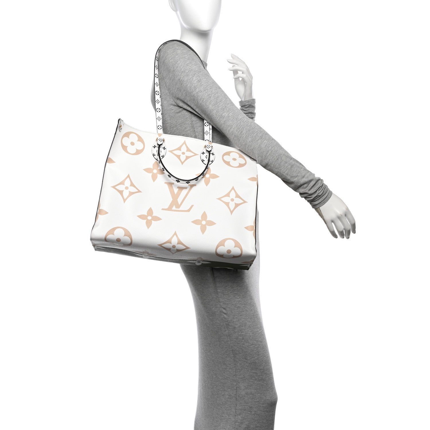 Louis Vuitton Monogram Giant Onthego GM Kaki Beige 2 of 12