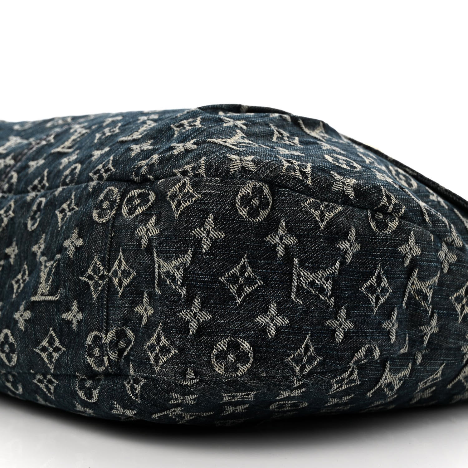 Louis Vuitton Denim Daily GM Gris Blue 10 of 10
