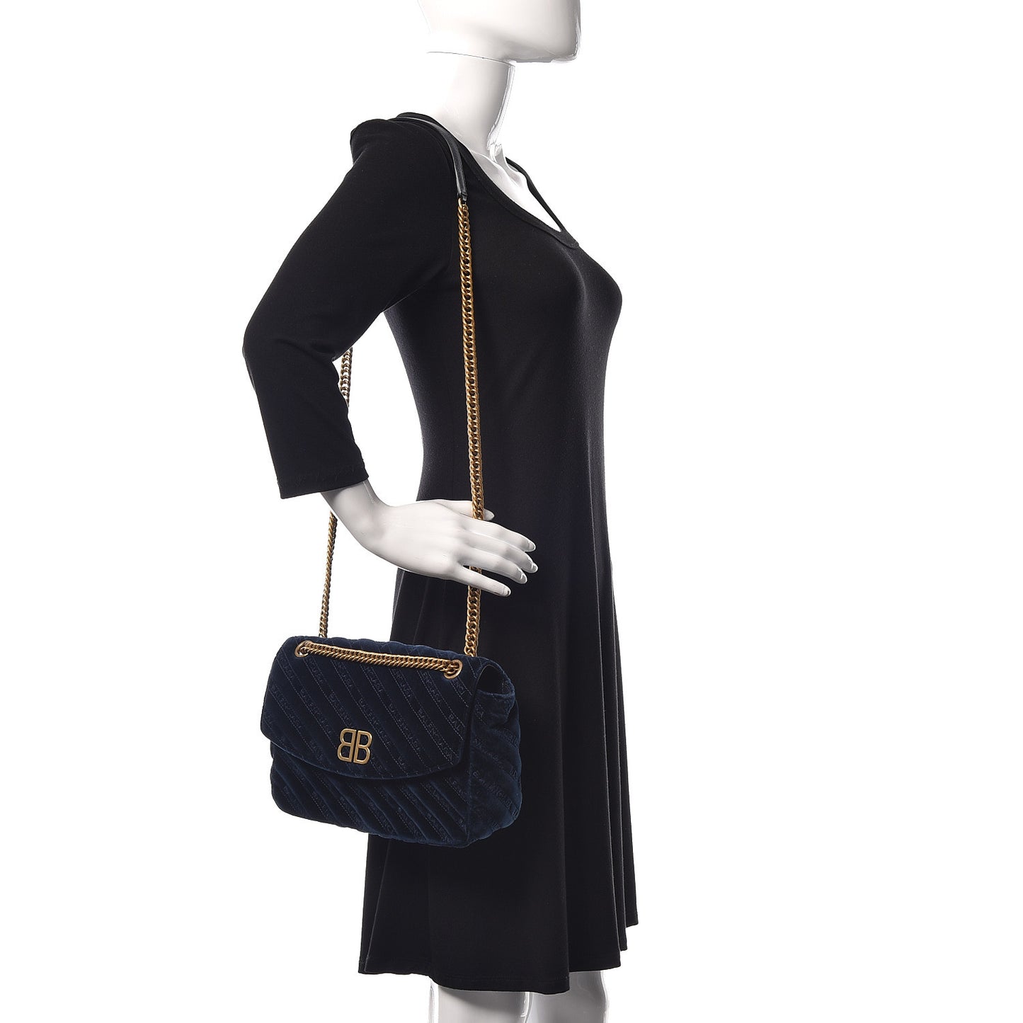 Velvet Logo Matelasse M BB Chain Shoulder Bag Navy