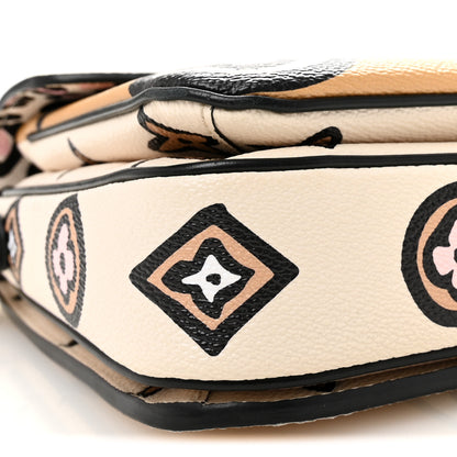Louis Vuitton Monogram Giant Wild At Heart Pochette Metis Arizona 8 of 10